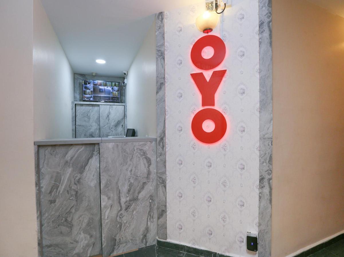 Oyo 89672 Eg Hotel Jj Johor Bahru Zewnętrze zdjęcie